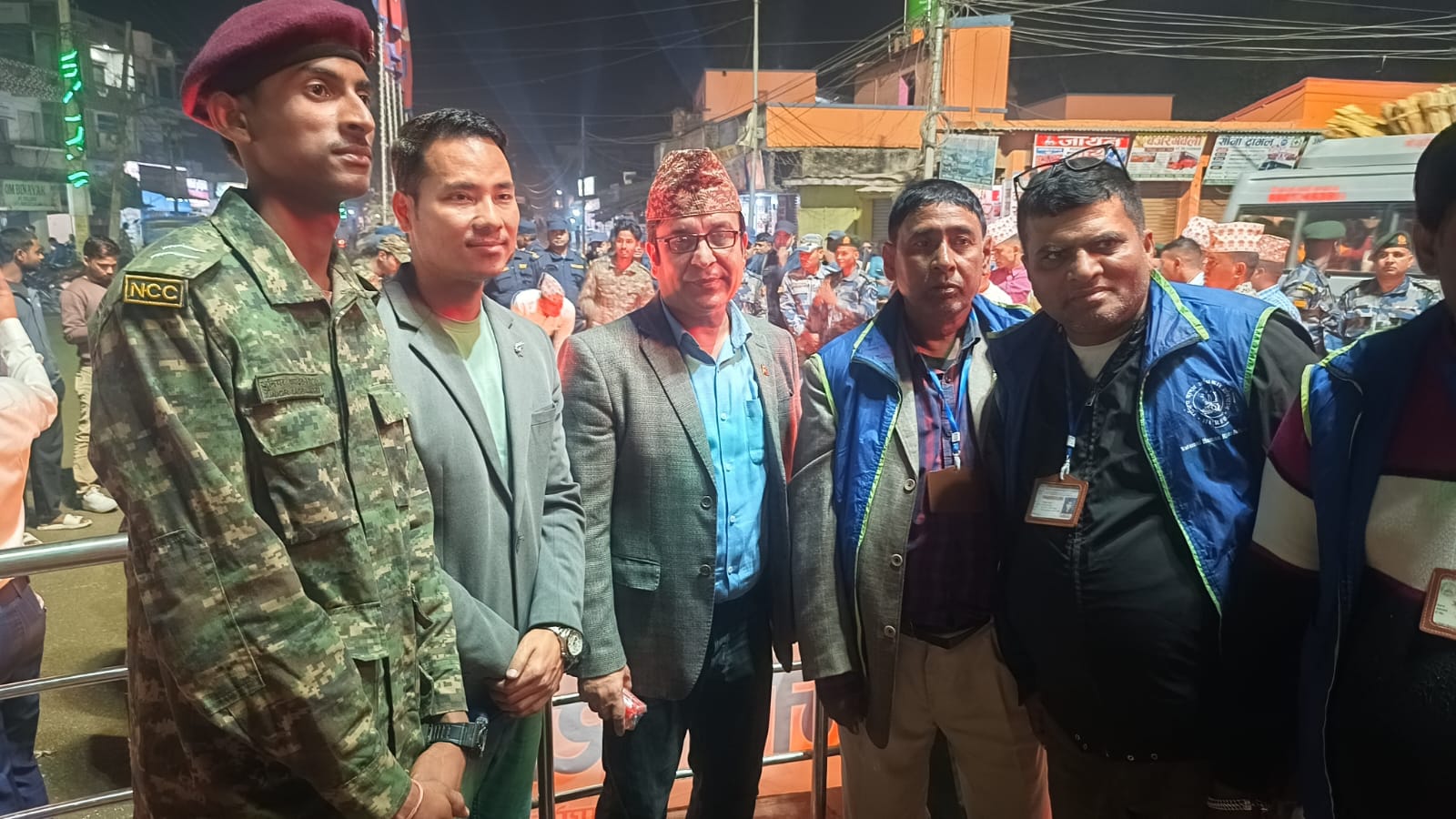 ७५ औ राष्ट्रिय प्रजातन्त्र दिवसको अवसरमा आयोजित दीप प्रज्जवलन कार्यक्रम
